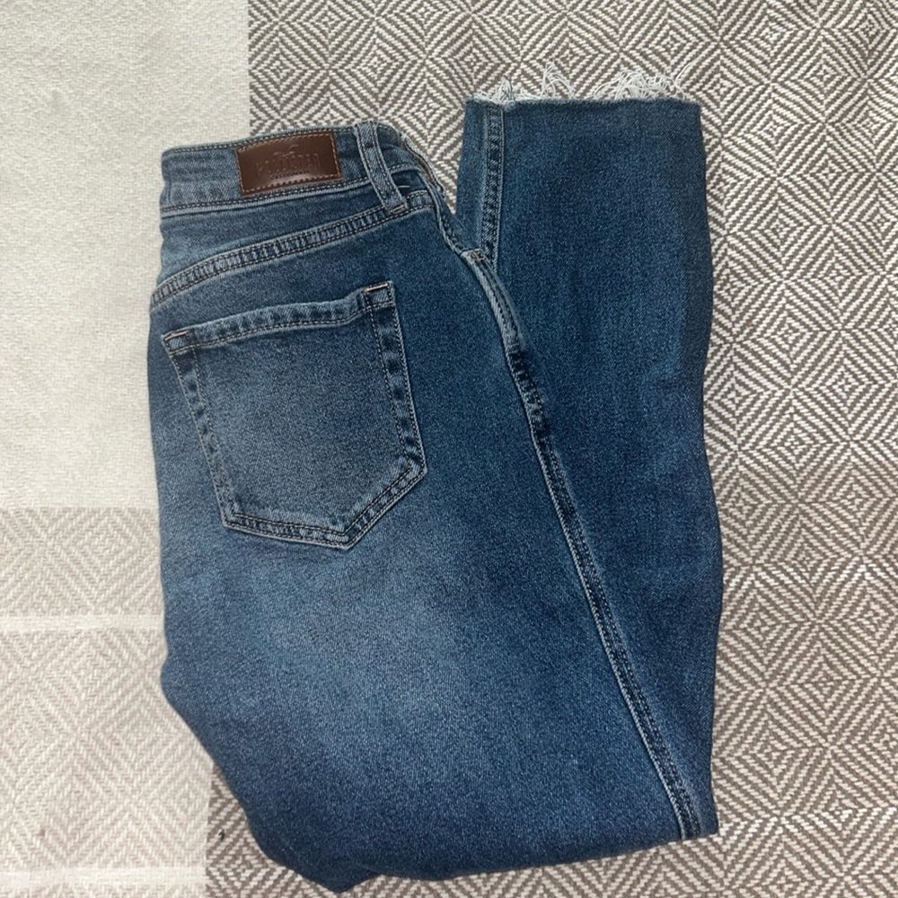 Hollister mom jeans